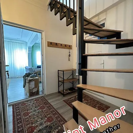 Mint Manor Daire